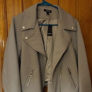 Torrid Grey Quilt Jacket Beautiful Size 1 (14-16) New with Tags